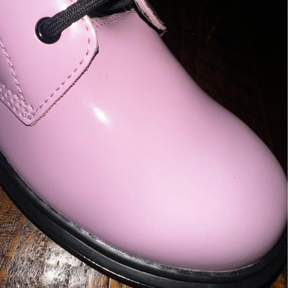 NWOB Dr. Martens 1460 boots in pale pink patent leather Women’s Sz 7 - Picture 12 of 15